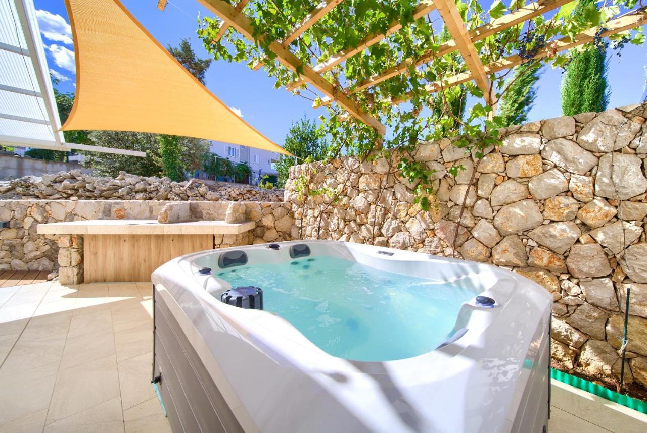 Apartments Nadica Deluxe مالينسكا المظهر الخارجي الصورة