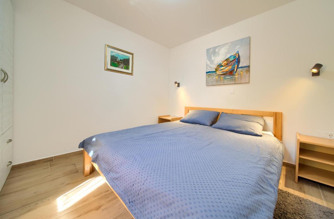Apartments Nadica Deluxe مالينسكا المظهر الخارجي الصورة