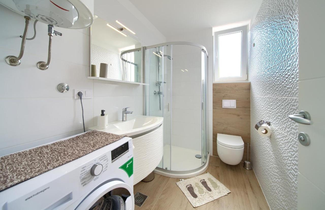 Apartments Nadica Deluxe مالينسكا المظهر الخارجي الصورة