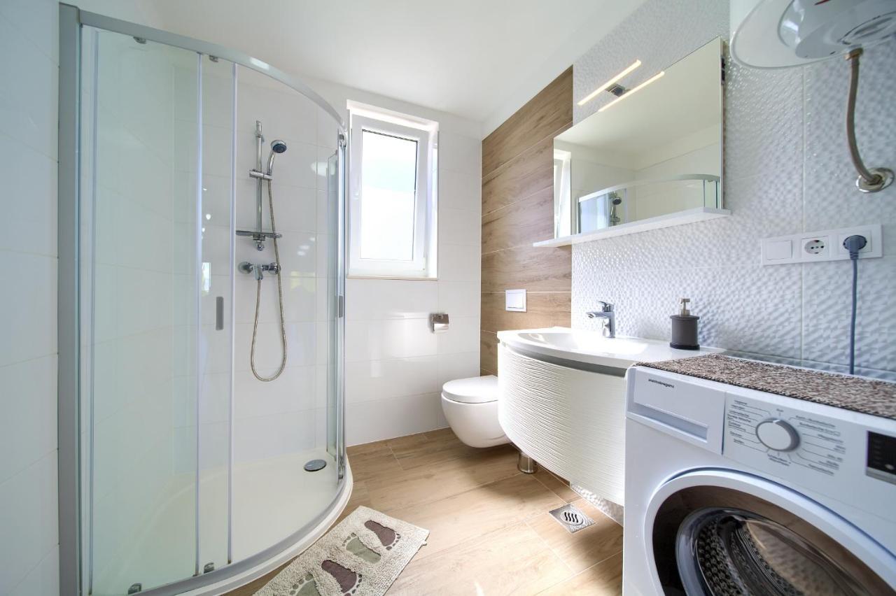 Apartments Nadica Deluxe مالينسكا المظهر الخارجي الصورة